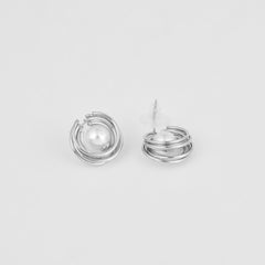 Pearl Stud Earring Silver