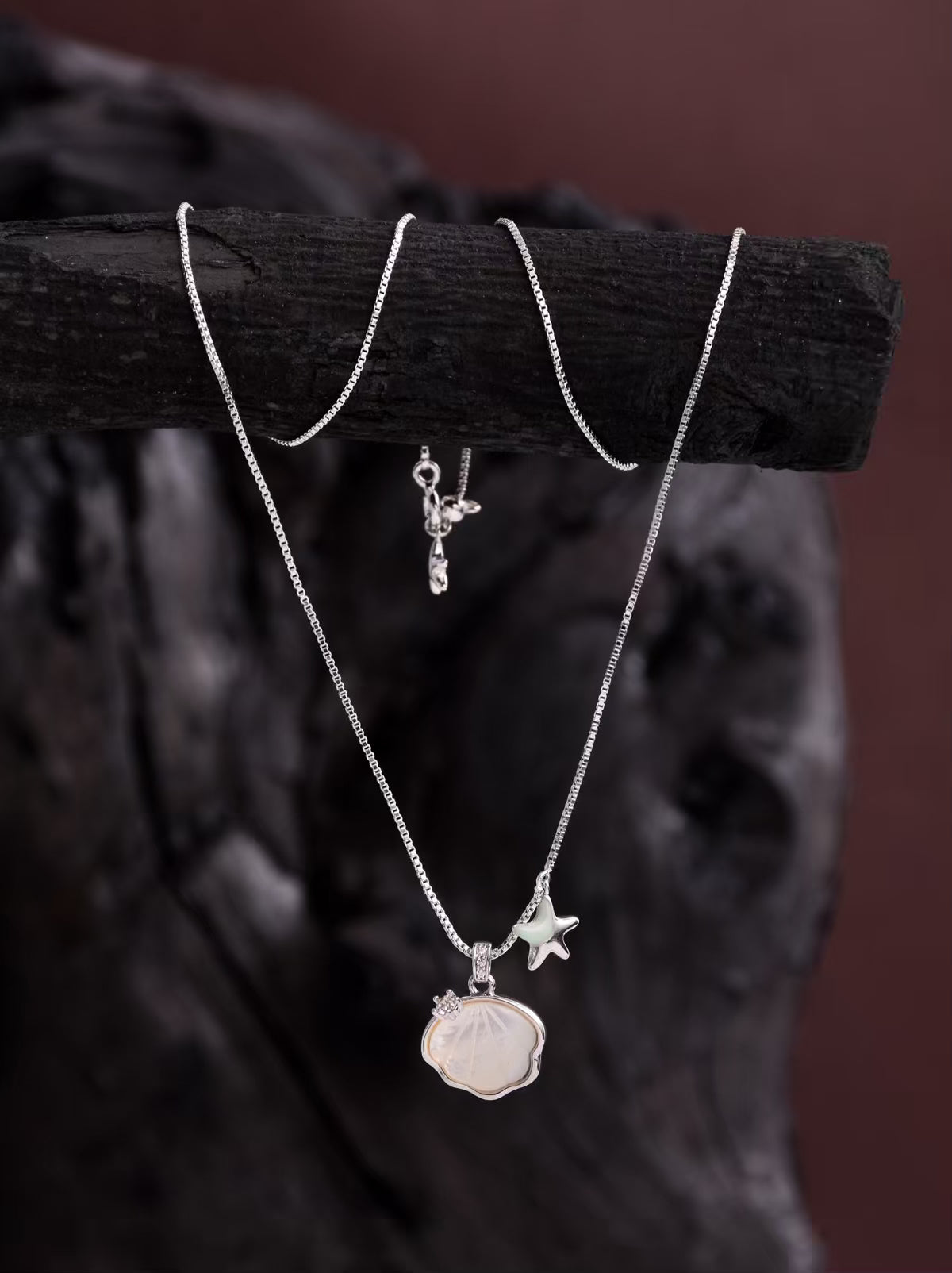 Shell & Star Pendant Necklace