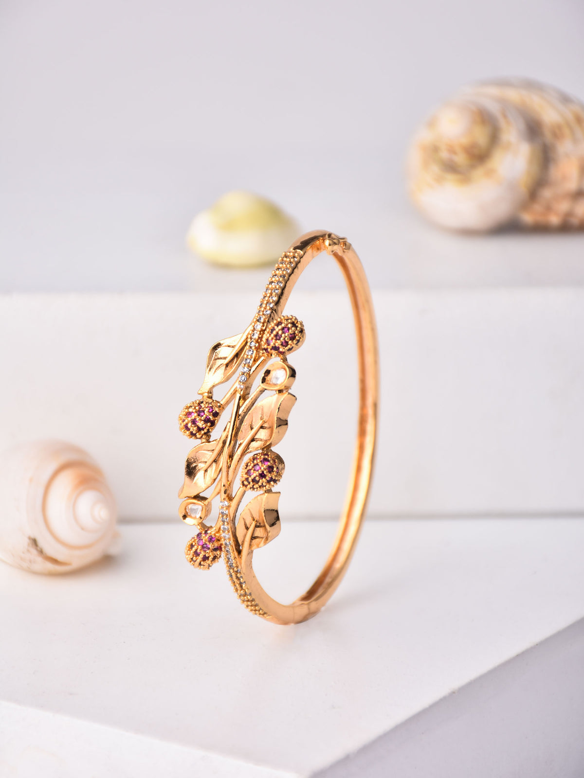 3D FLOWER & LEAF DESIGN OPENABLE BRACELET