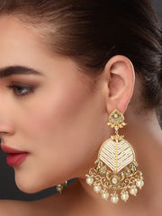 Golden Pearl Dangling Earring